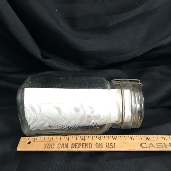 Antique Queen Quart Canning Jar - Picture 14 of 16